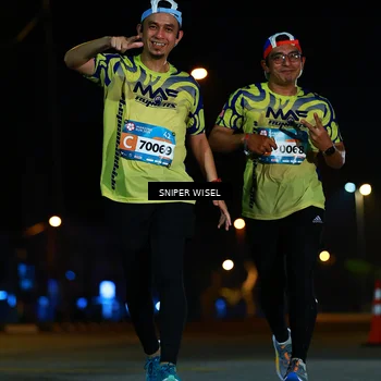 Runner Photo 8437013