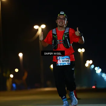 Runner Photo 8437111