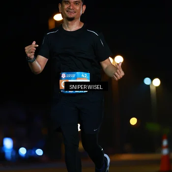 Runner Photo 8437219