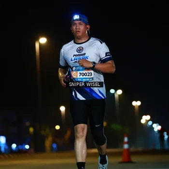 Runner Photo 8437286