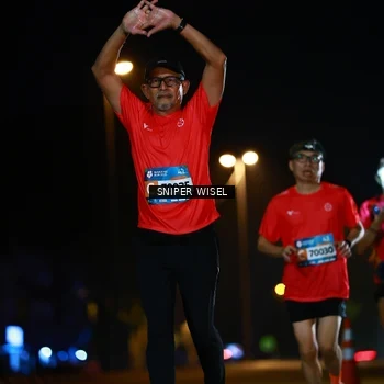 Runner Photo 8437300