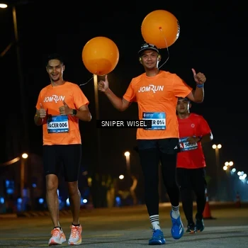 Runner Photo 8437345