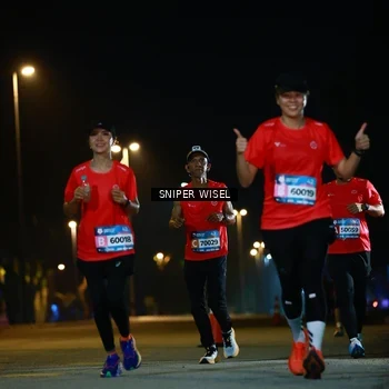 Runner Photo 8437364