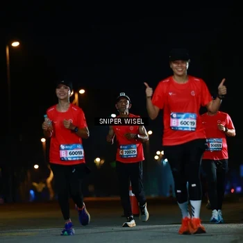 Runner Photo 8437366