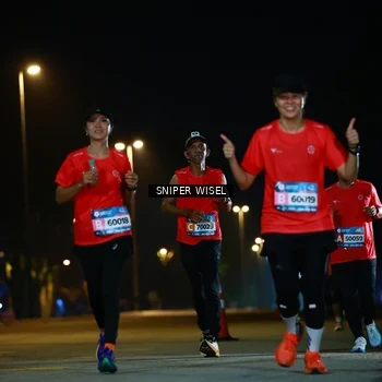 Runner Photo 8437373