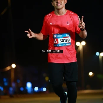 Runner Photo 8437376