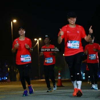 Runner Photo 8437379
