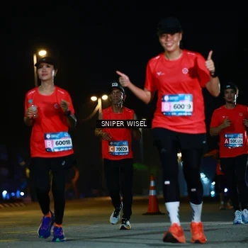 Runner Photo 8437385