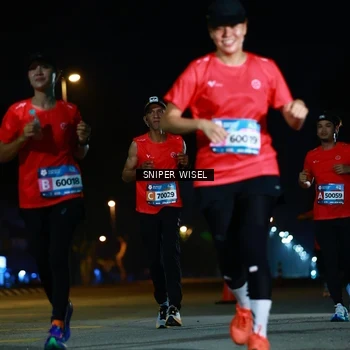 Runner Photo 8437389