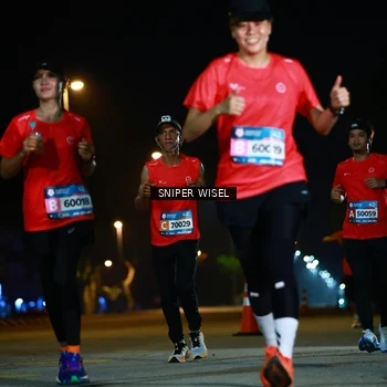 Runner Photo 8437390