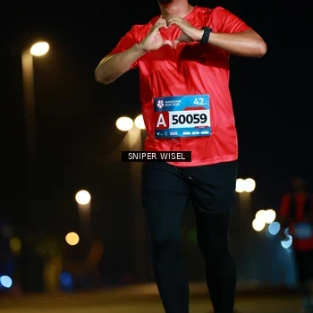 Runner Photo 8437399