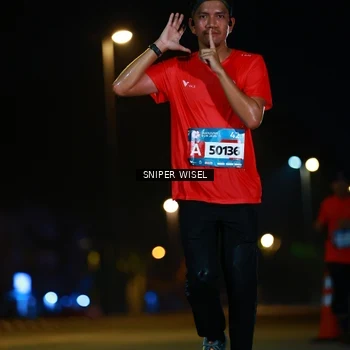 Runner Photo 8437412