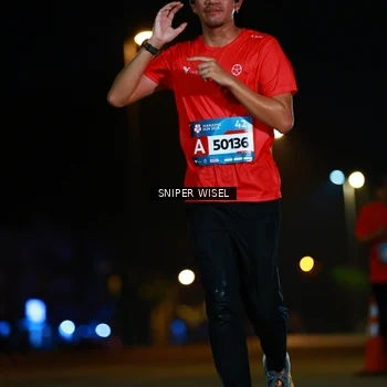 Runner Photo 8437415