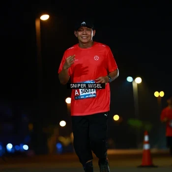 Runner Photo 8437420