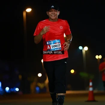 Runner Photo 8437426