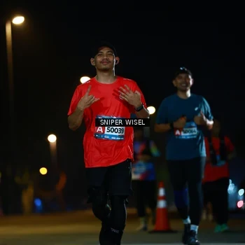 Runner Photo 8437439