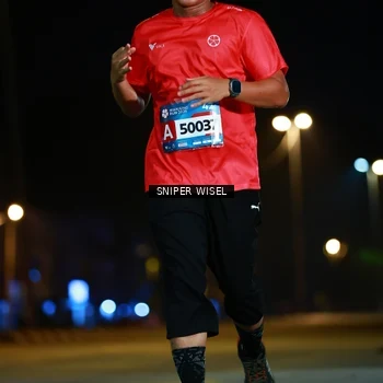 Runner Photo 8437443