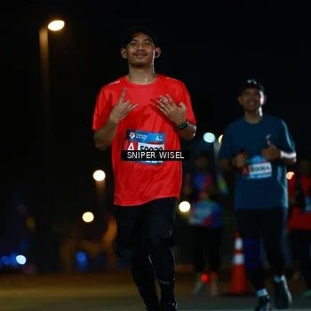 Runner Photo 8437447