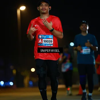 Runner Photo 8437458