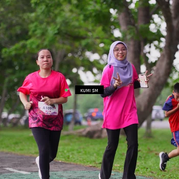 Runner Photo 8437898