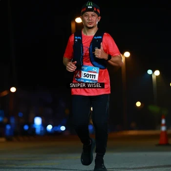 Runner Photo 8437922