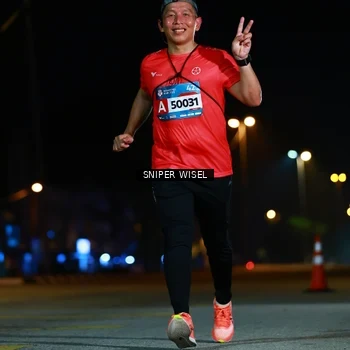 Runner Photo 8437945
