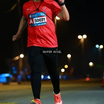 Runner Photo 8437951