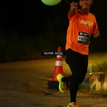 Runner Photo 8438006