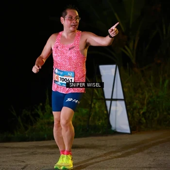 Runner Photo 8438009