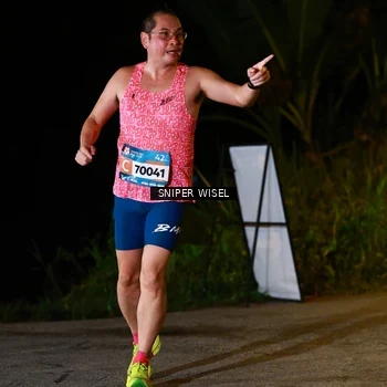 Runner Photo 8438013