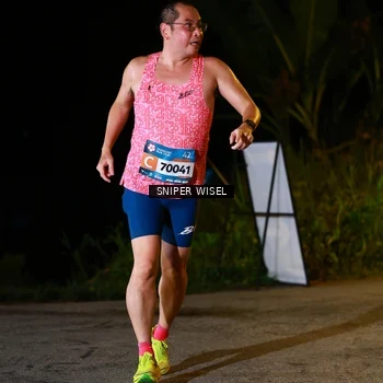 Runner Photo 8438024