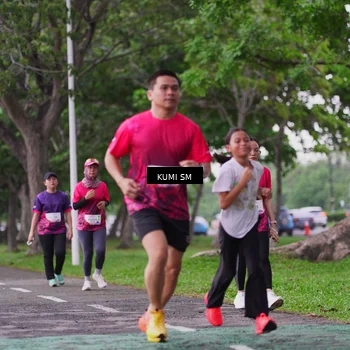 Runner Photo 8438047