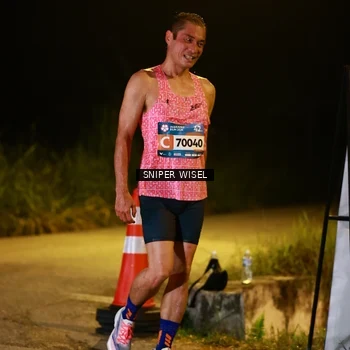 Runner Photo 8438072