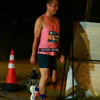 Runner Photo 8438091