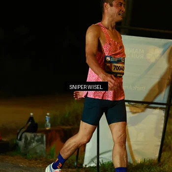 Runner Photo 8438106