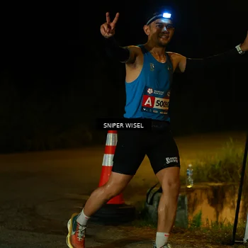 Runner Photo 8438152