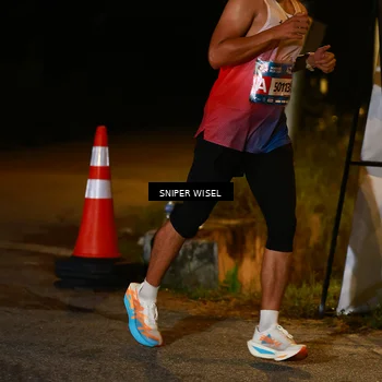 Runner Photo 8438193