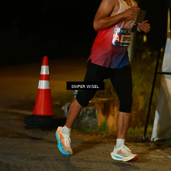Runner Photo 8438196