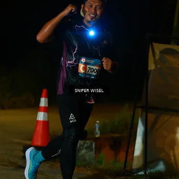Runner Photo 8438223