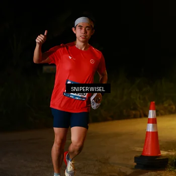 Runner Photo 8438239