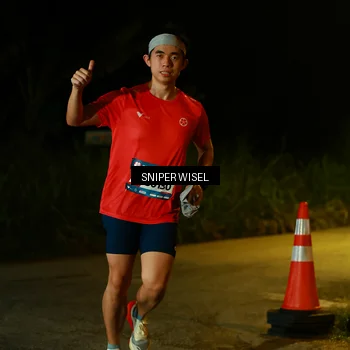 Runner Photo 8438241
