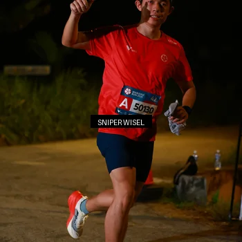 Runner Photo 8438261