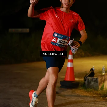 Runner Photo 8438263