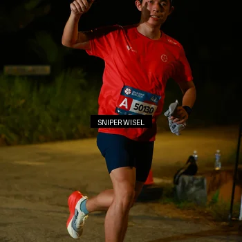 Runner Photo 8438267