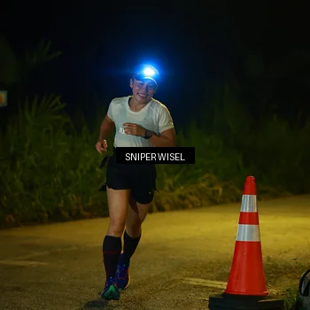 Runner Photo 8438276