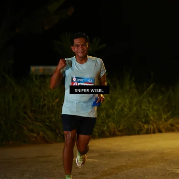 Runner Photo 8438365