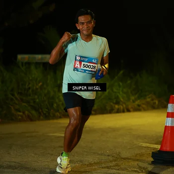 Runner Photo 8438382