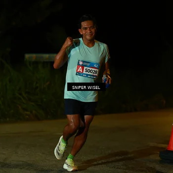 Runner Photo 8438384