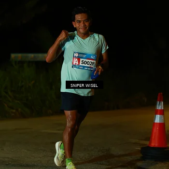 Runner Photo 8438387