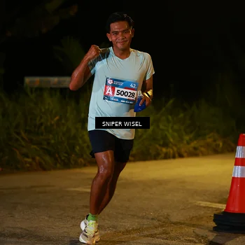 Runner Photo 8438388